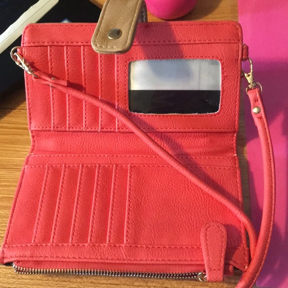 Wallet - Picture 2 of 3